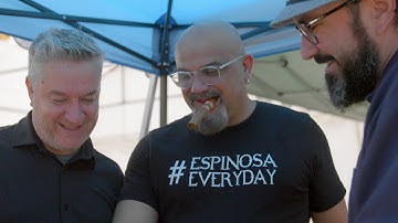 Erik Espinosa at Primeaux Cigars (in 4k)