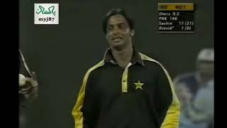 🔥Fierce bowling by Shoaib Akhtar against Rahul Dravid | Ind vs Pak | Coca Cola Sharjah cup 2000 🔥Fierce bowling by Shoaib Akhtar against Rahul Dravid | Ind vs Pak | Coca Cola Sharjah cup 2000
