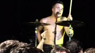 Slaves - Beauty Quest - 16 Tons - Moscow - 22.10.15(SORRY for the shaking at the beginning! Watch in HD, please., 2015-10-22T20:40:30.000Z)