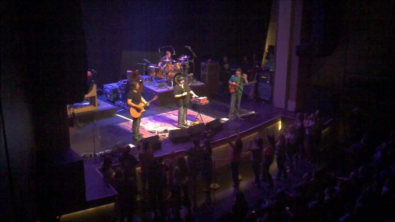 Blues Traveler - All Things Are Possible/ Things Are Looking Up Blues Traveler - All Things Are Possible/ Things Are Looking Up