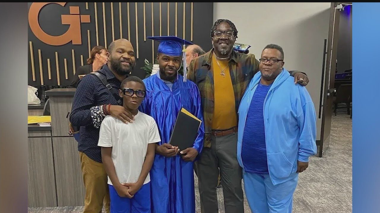 Family, friends of slain Warren postal worker speak out YouTube