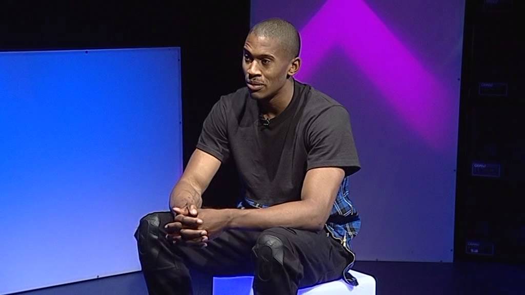 Scorcher heats up the Afro cube - YouTube