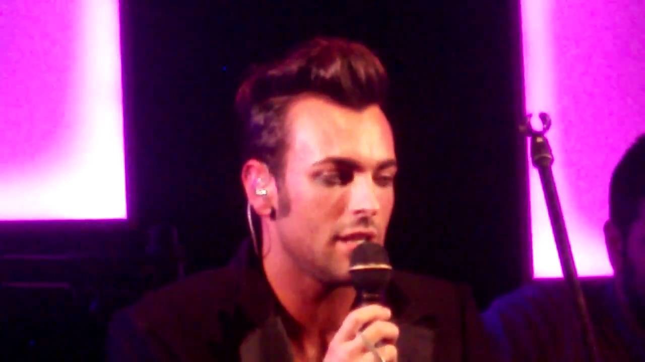 Marco Mengoni - Discorso @ Circolo degli artisti