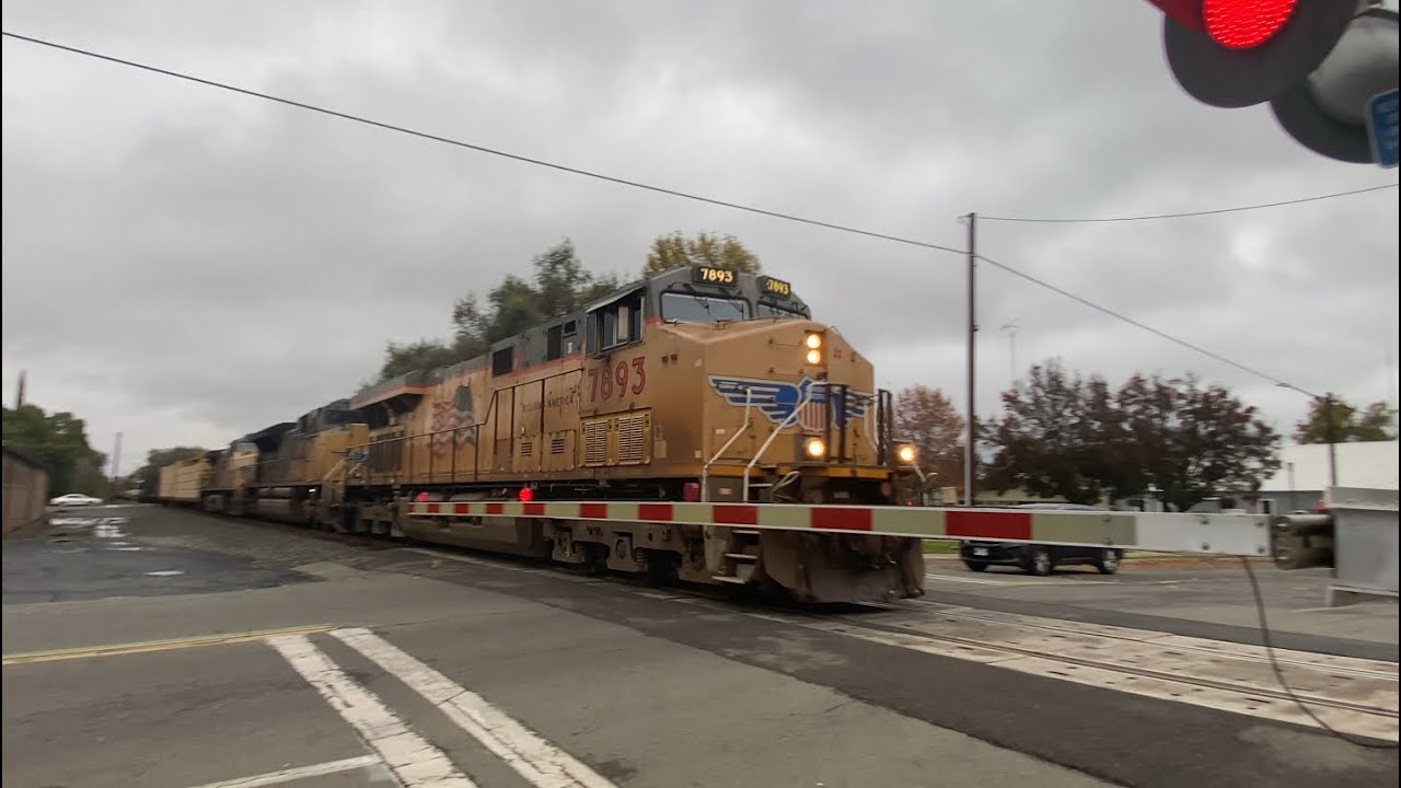 Union Pacific Manifest (SB) || MOW Equipment!