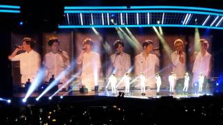 Infinite Effect In Singapore Between You & Me (Standing Face To Face) 20151113