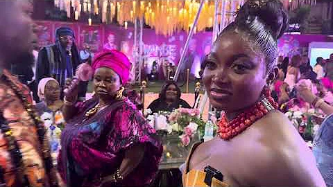 OWAMBE THIEVES: HOW OVER 100 ACTORS TURNED UP FOR ENIOLA AJAO AT THE MOVIE PREMIERE