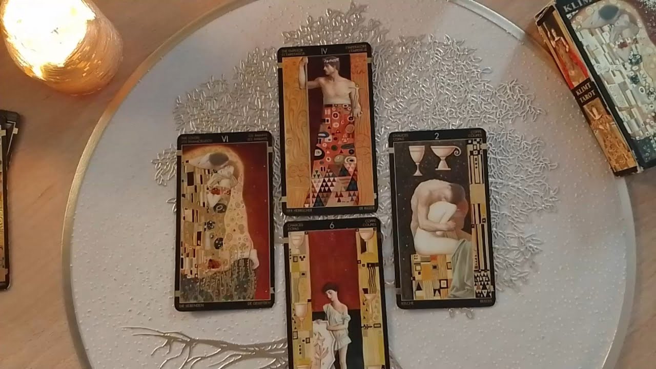 ВСПОМИНАЕТ ЛИ ОН ТЕБЯ СЕЙЧАС? ЧТО ДУМАЕТ?💝ТАРО РАСКЛАД