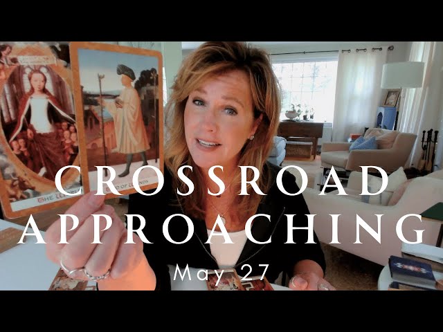 Your Daily Tarot Reading : Crossroad FAST Approaching - Are You Ready? | Spiritual Path Guidance class=