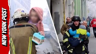 Download Lagu Scary Moment Russia BOMBS Ukrainian Pre-School, Children Carried Away MP3 Download Lagu Scary Moment Russia BOMBS Ukrainian Pre-School, Children Carried Away MP3
