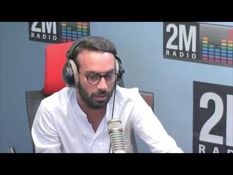 الفنان عثمان مولين في فقرة المطبات الحرجة كلمة و نغمة