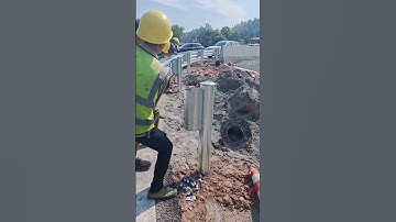Installation of highway guardrails #automobile #xcavator #excavator