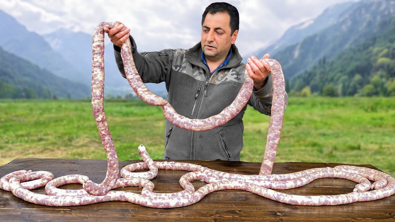 Шеф-повар Таваккуль готовит 100% натуральные бараньи колбаски в духовке!