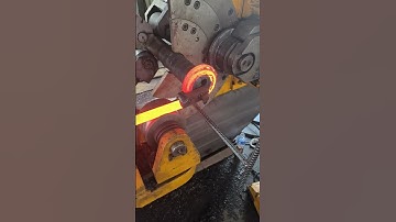 Make in China Heating and bending process for large springs used in train  #process #machine #spring