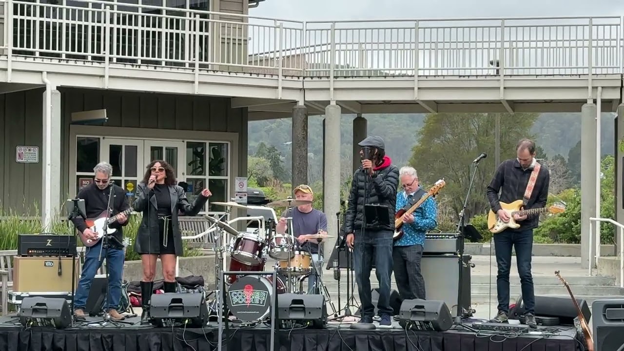 Nancy Fawson & The Corner Pocket Band