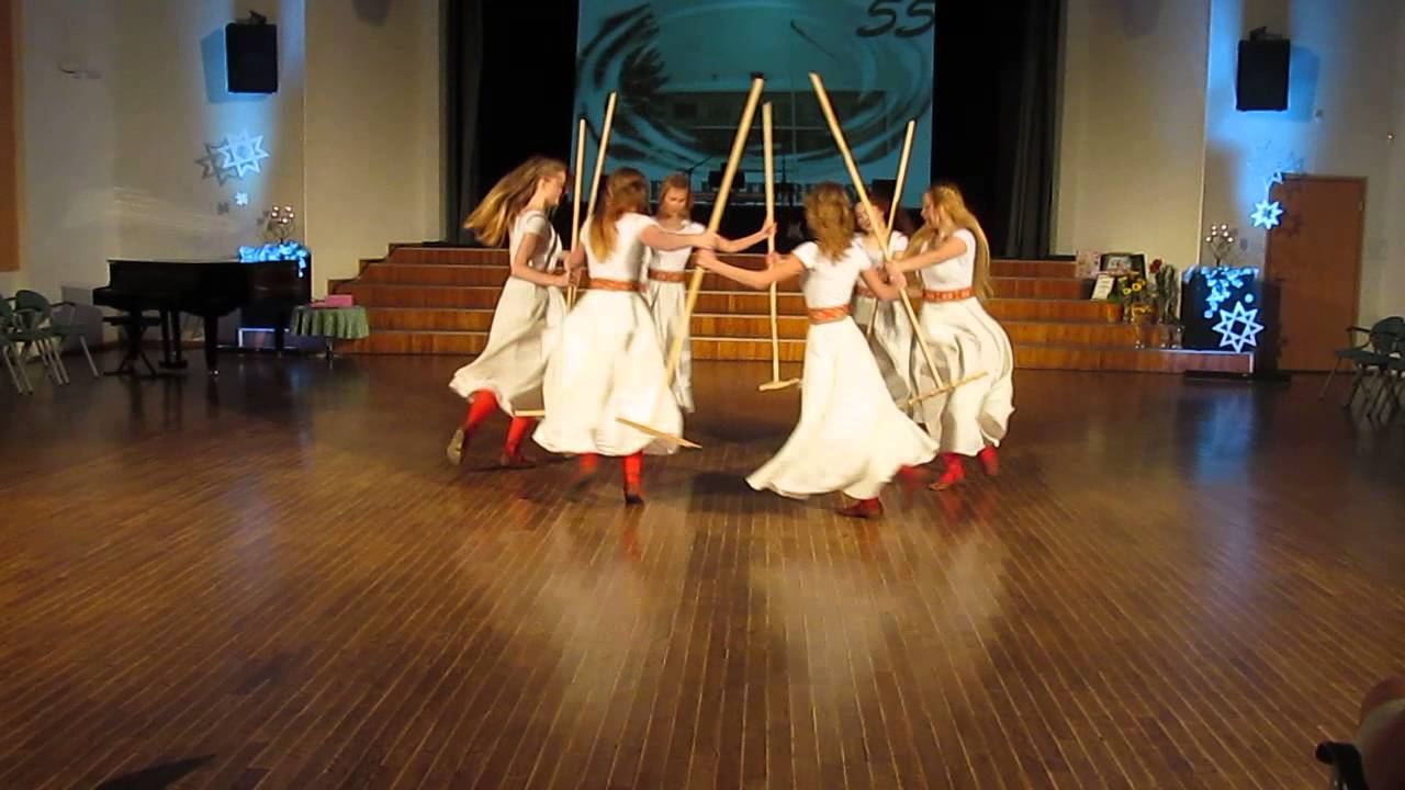 Jõgevahe Pere neiud & Jõgevahe Pere - Heinalised