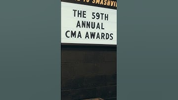 allow us to take you on a lil behind the scenes #CMAawards tour 🌟