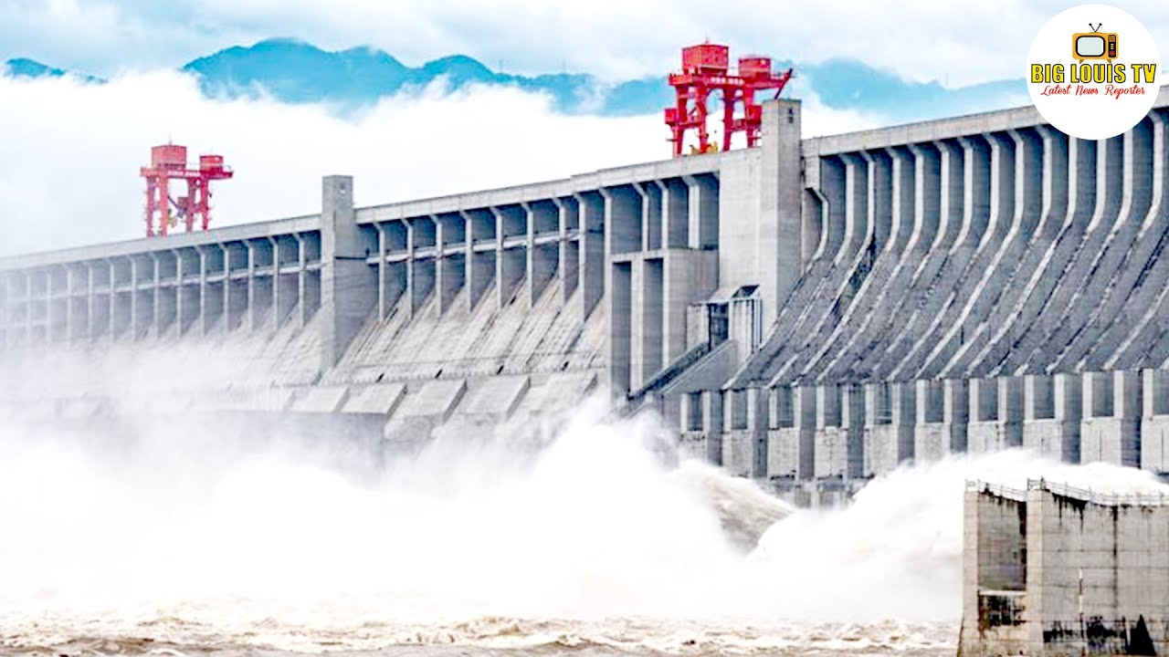 Three Dam Potential Collapse UNCONTROLLED DISCHARGES UNDER THE