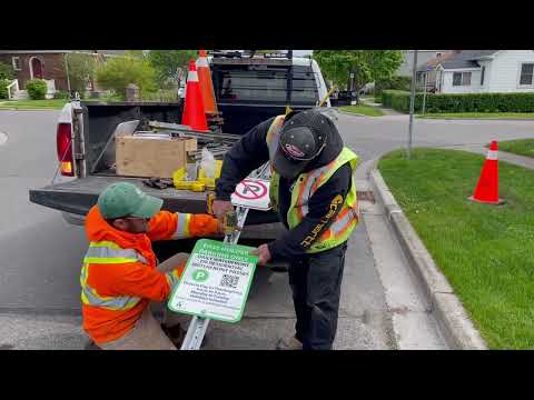 New Parking Signs Going Up Cobourg May 18, 2022