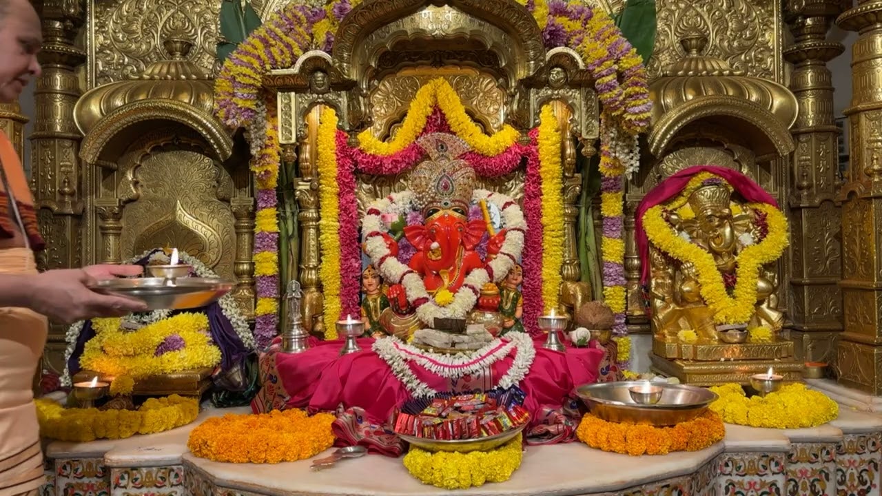 श्री सिद्धिविनायक LIVE आरती दर्शन | Siddhivinayak Ganpati Dadar Aarti🙏🏻 ३०/०१/२०२६🛕