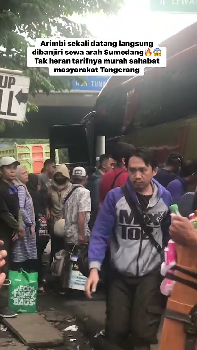 Gokil penumpangnya membludak Arimbi andalan warga Tangerang #trending #shorts #arimbi #busakap