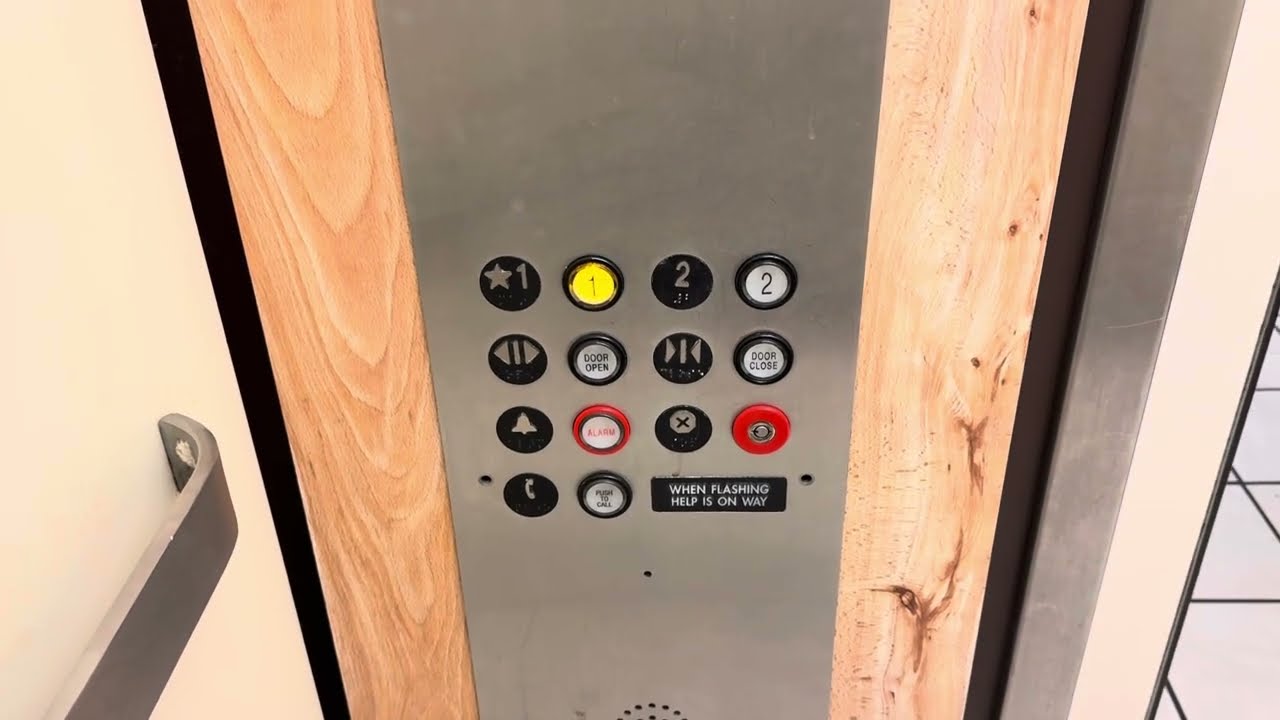 Modded Dover Hydraulic Elevator ~ JCPenney - Governor’s Square ~ Tallahassee, FL