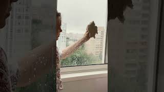 Как быстро помыть окна.