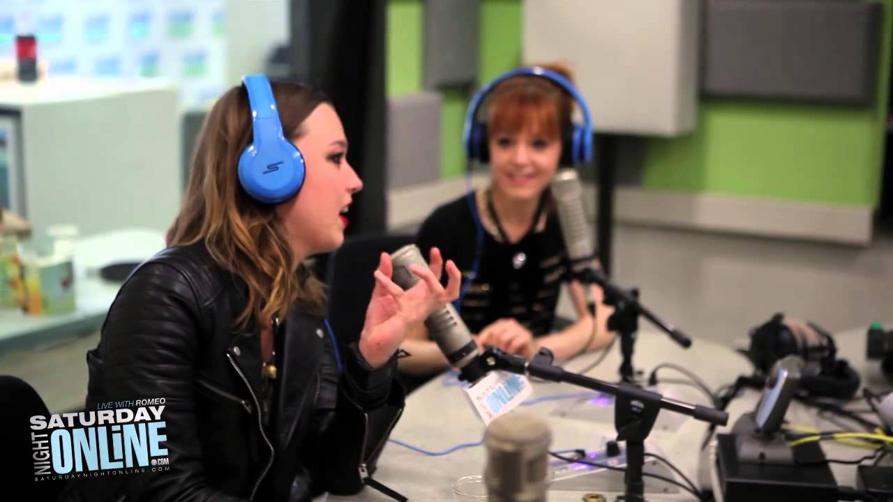 Lindsey Stirling and Lzzy Hale - Saturday Night Interview
