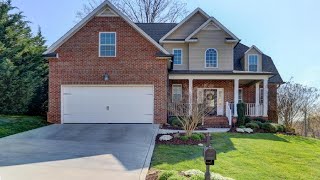 1326 Sloping Hill Lane Knoxville TN Presented by Just Homes Group