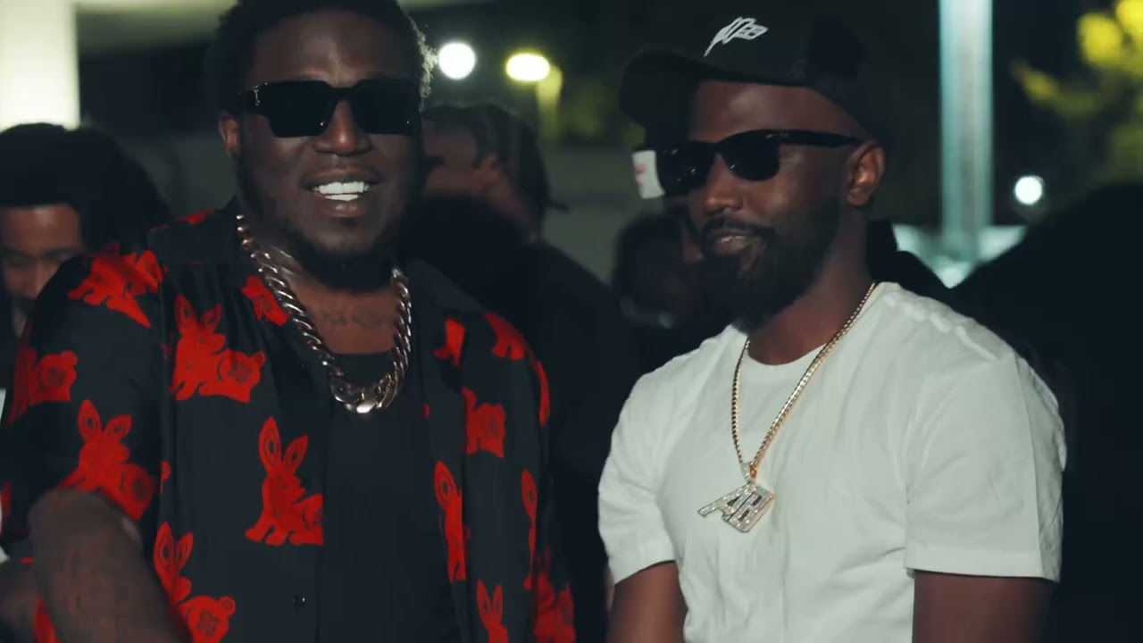 D30 - No Race Ft Bezzle