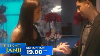 Sena gives Davina a ring? Trailer for 