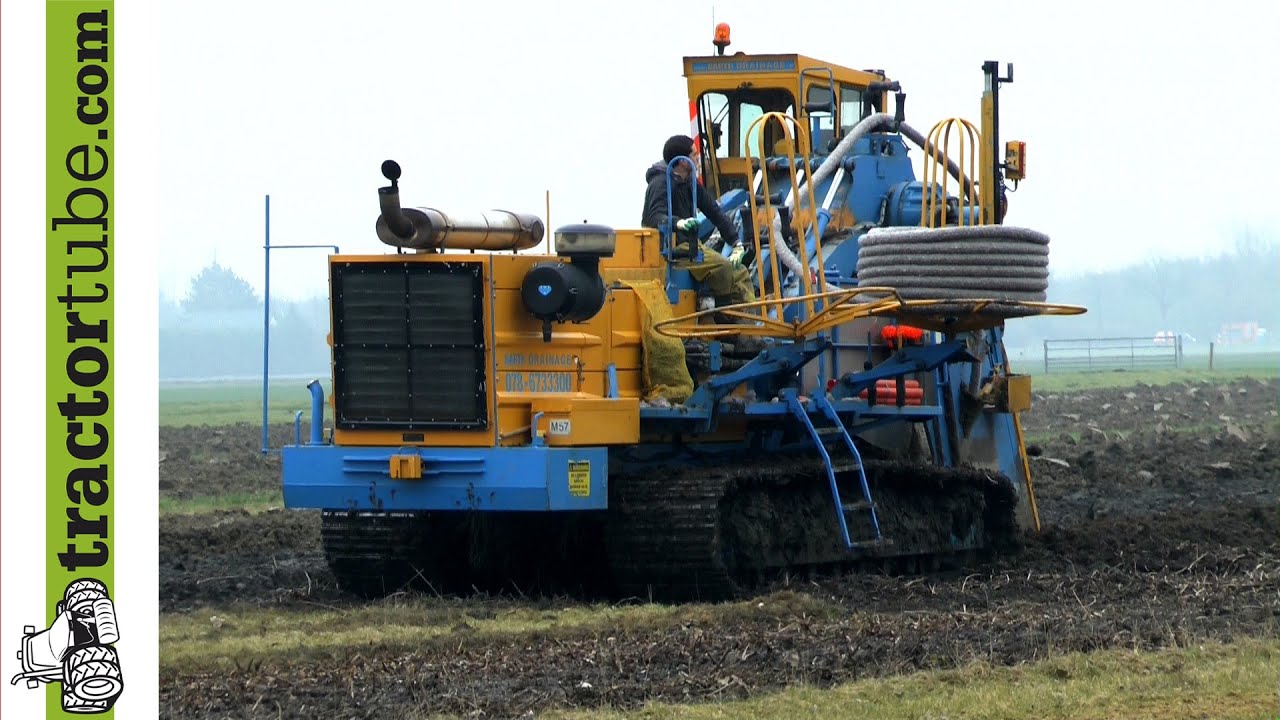 Drainage verlegen in den Niederlanden mit Barth Drainage