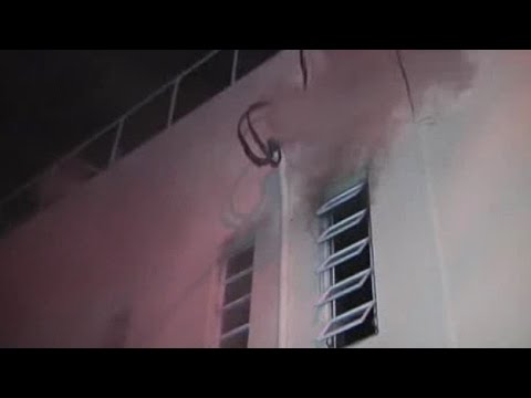No One Hurt In Miami Beach Apartment Fire - YouTube
