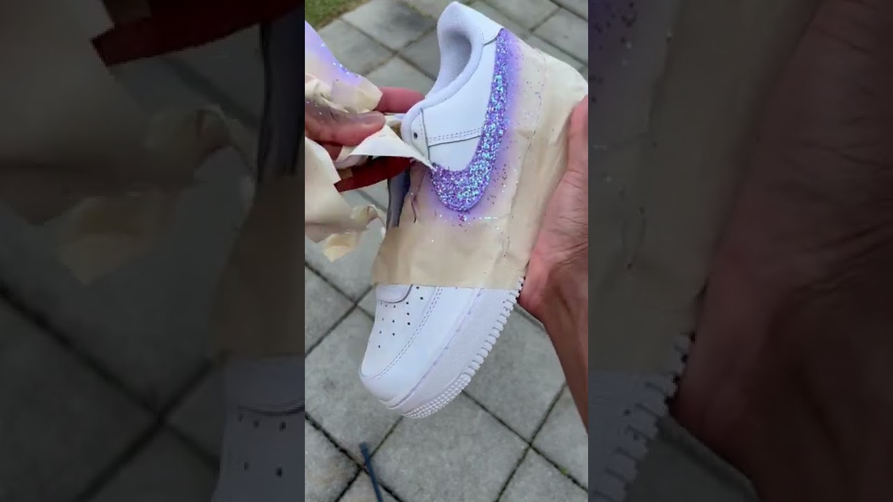 Satisfying glitter sparkles💜 