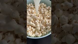 White Chocolate Peppermint Popcorn