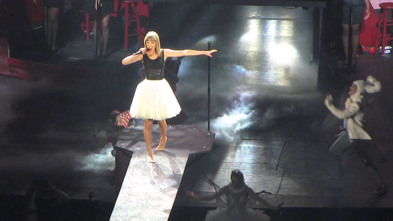 taylor swift treacherous red tour