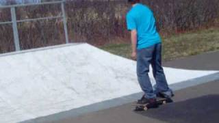 Dylan Deveau - Rock n Roll to Fakie