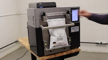 Rollbag R785 Auto Bagger - Bagging using Poly Mailers