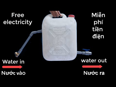 Видео: Перекачивать воду без электричества с помощью пластиковой канистры любят миллионы людей.