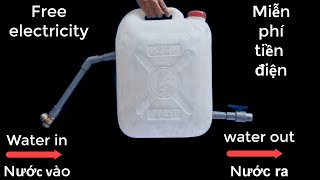 Pumping water without electricity using a plastic can is loved by millions of people