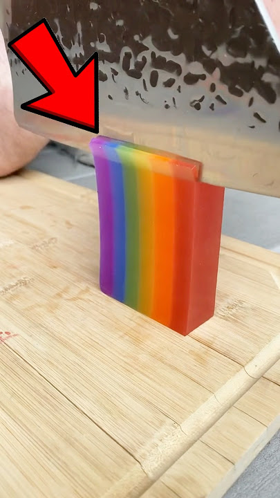 Whats The First Color In The World