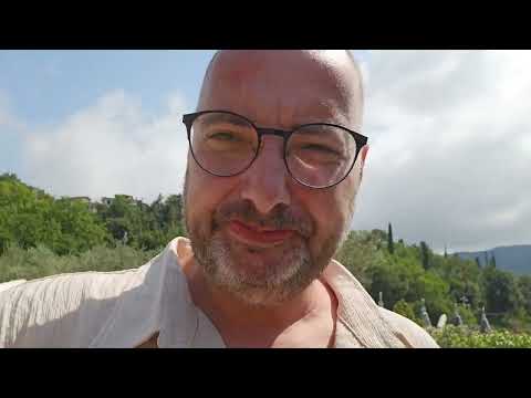 Un grand bonjour d'Italie à Caniparola Castelnuovo Magra en Toscane 🌞🌴❤️ Bon mercredi mes amis 