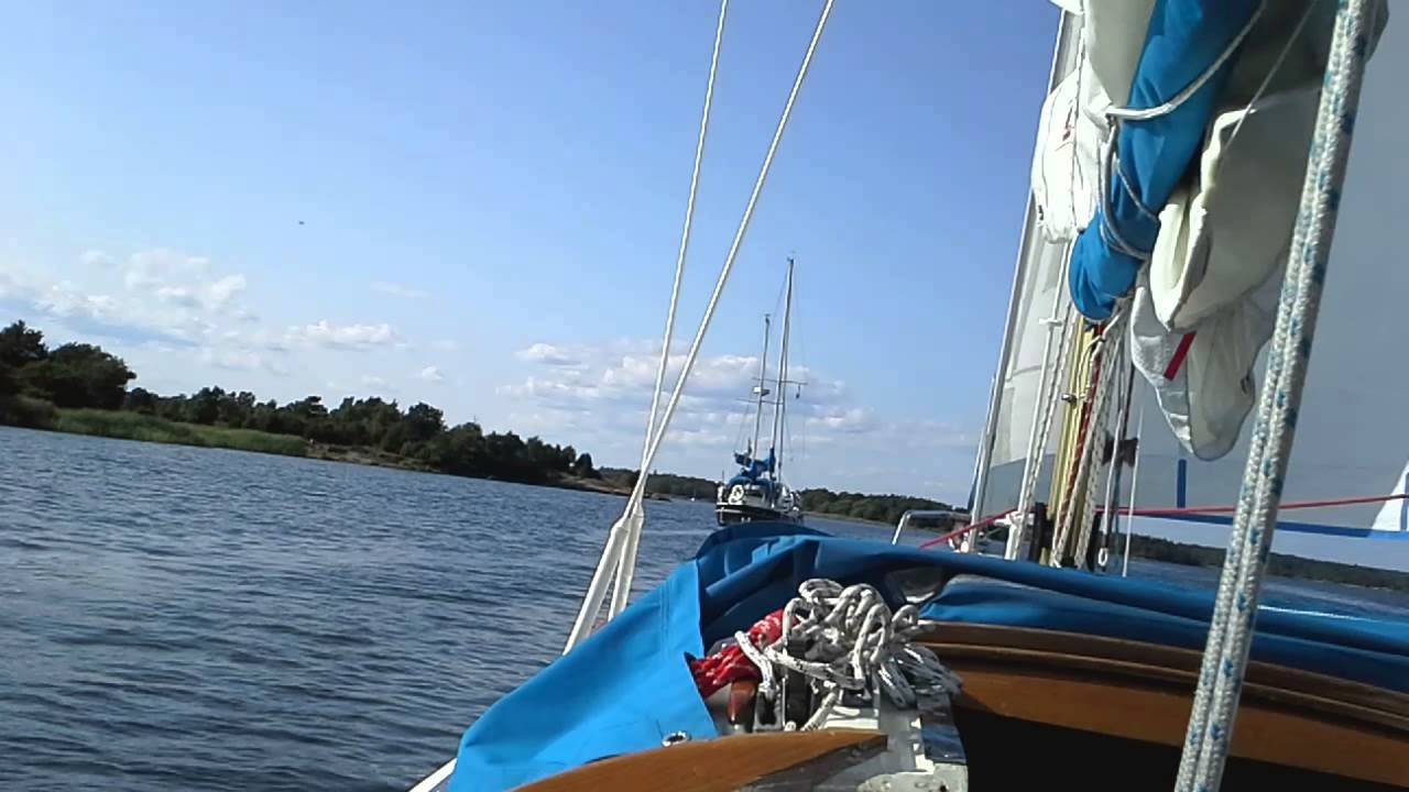 Insegling en fin sommarkväll till Rollsö