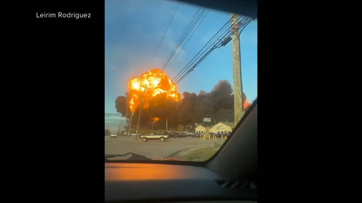 UPS and FedEx grounding MD-11 planes following deadly Kentucky crash