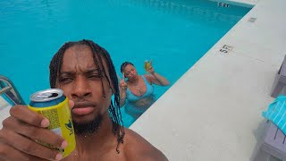 Took My GIRLFRIEND On Our FIRST Trip Together! | Travel Vlog