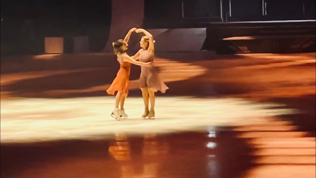 Gabriella Papadakis & Madison Hubbell with Marius Bear - Not Loud Enough - Art on Ice 2025 Zürich