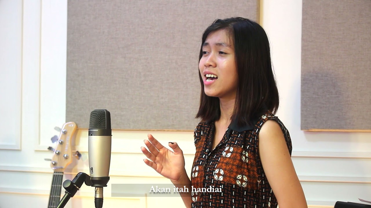 LAGU DAERAH: Mamangun Tuntang Mahaga Lewu (COVER)