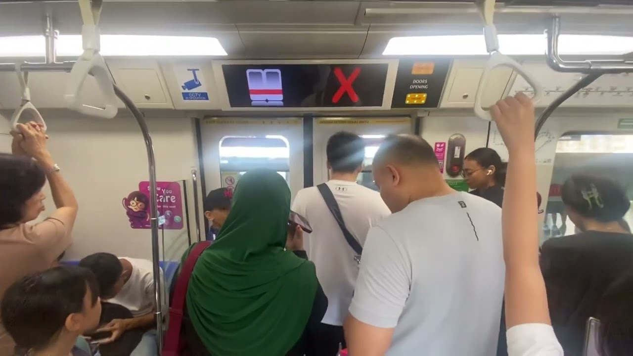 SMRT C151C 707/708 Admiralty to Canberra