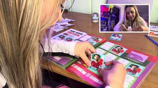    ASMR COLANDO FIGURINHAS DE TROCA NO MEU ALBUM DA COPA ⚽📖