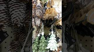 WOODLAND CHRISTMAS DECOR #hobbylobby #affordablehomedecor #christmas #woodlandchristmas