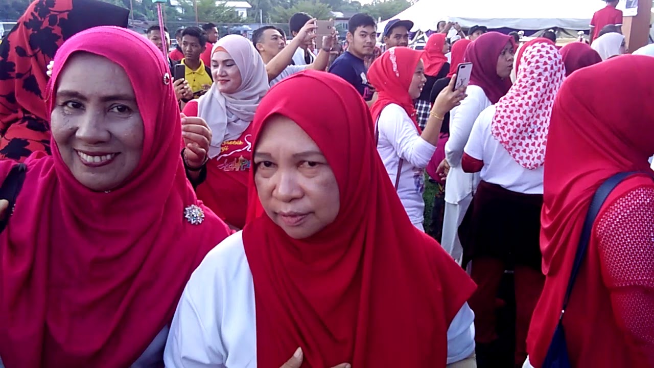 Perasmian padang bola sintetik smk kadok, ketereh, kelantan